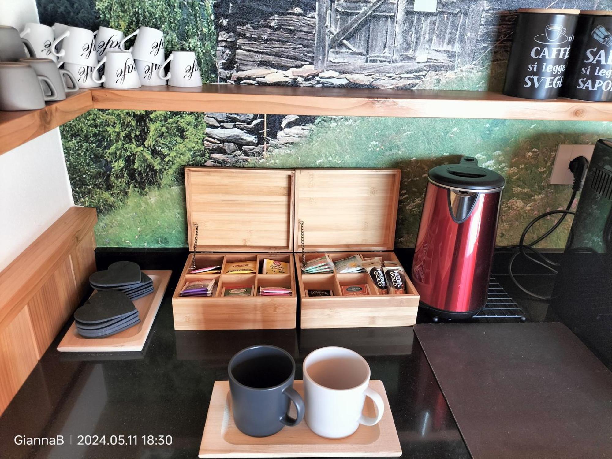 Beb Aria Di Montagna Bed & Breakfast Forcola Exterior photo