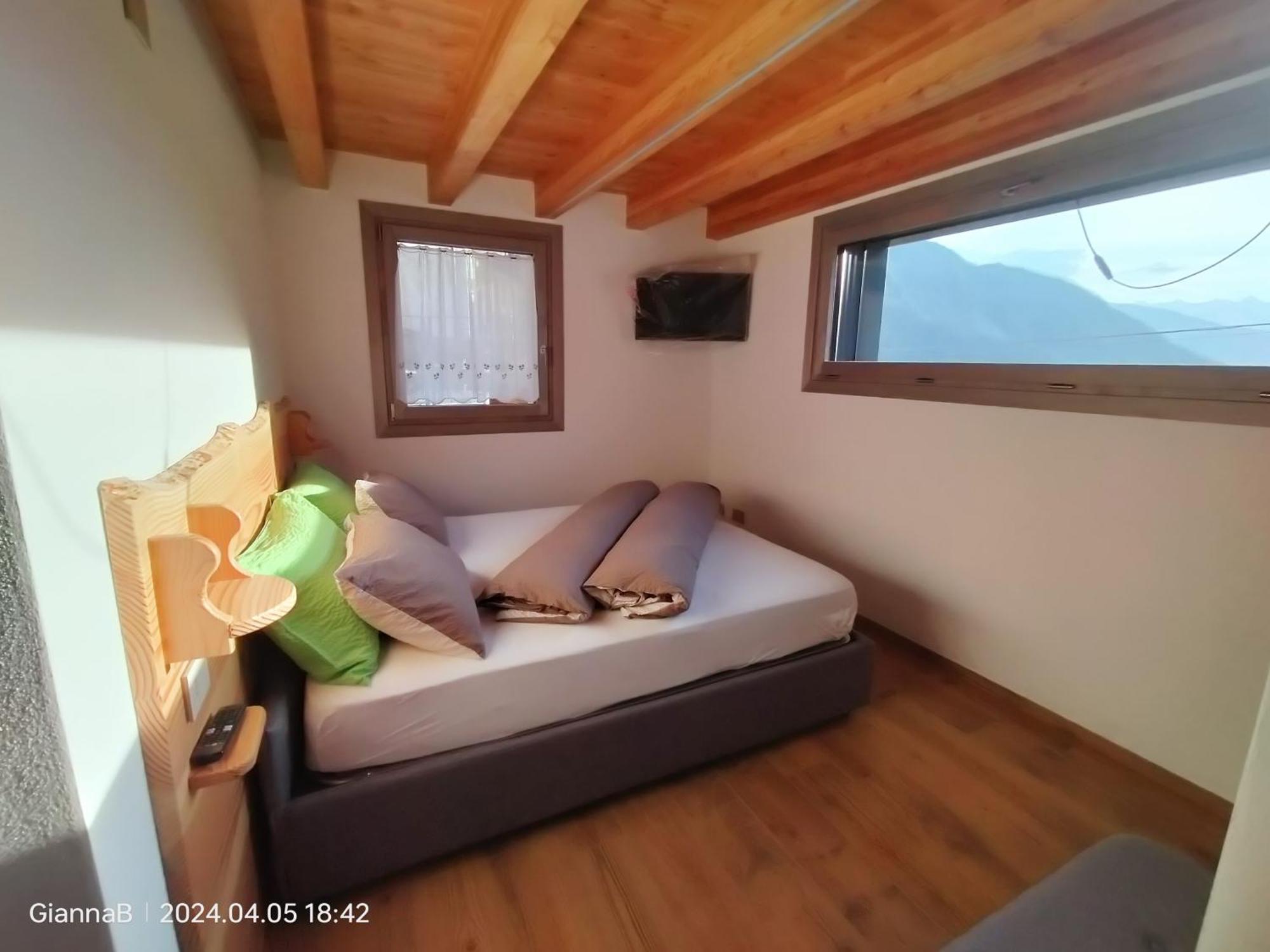 Beb Aria Di Montagna Bed & Breakfast Forcola Exterior photo